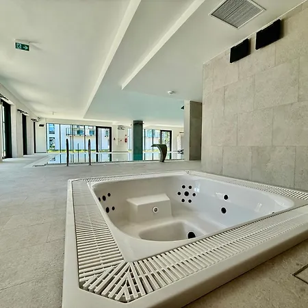 225 Z Basenem, Sauna, Jacuzzi W Cenie - 5d Appartamento