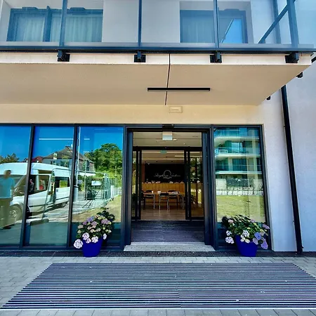 225 Z Basenem, Sauna, Jacuzzi W Cenie - 5d *