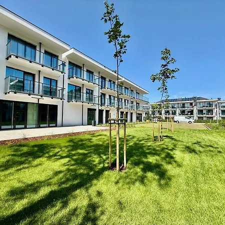 225 Z Basenem, Sauna, Jacuzzi W Cenie - 5d Niechorze